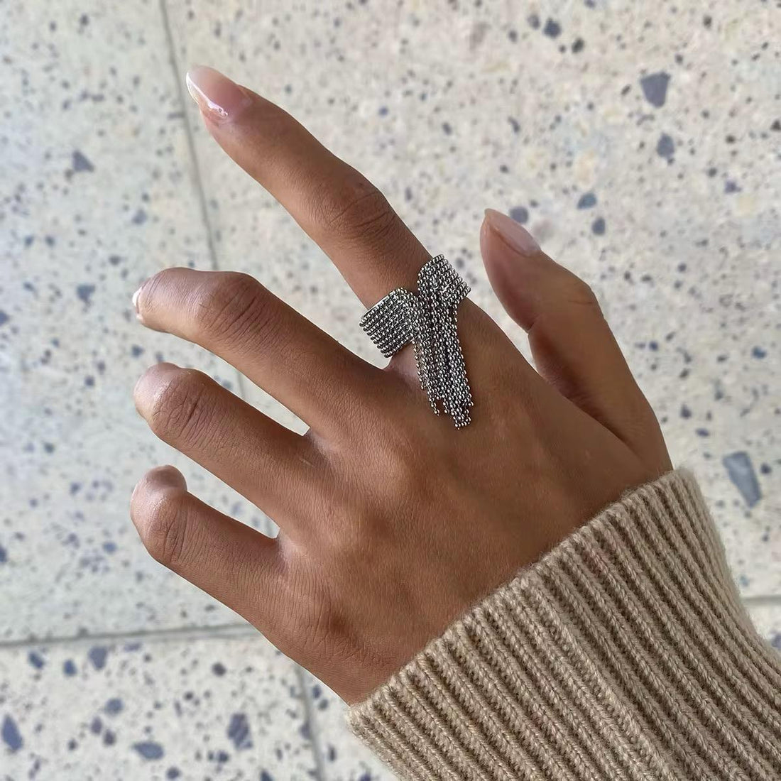 DONNA RING
