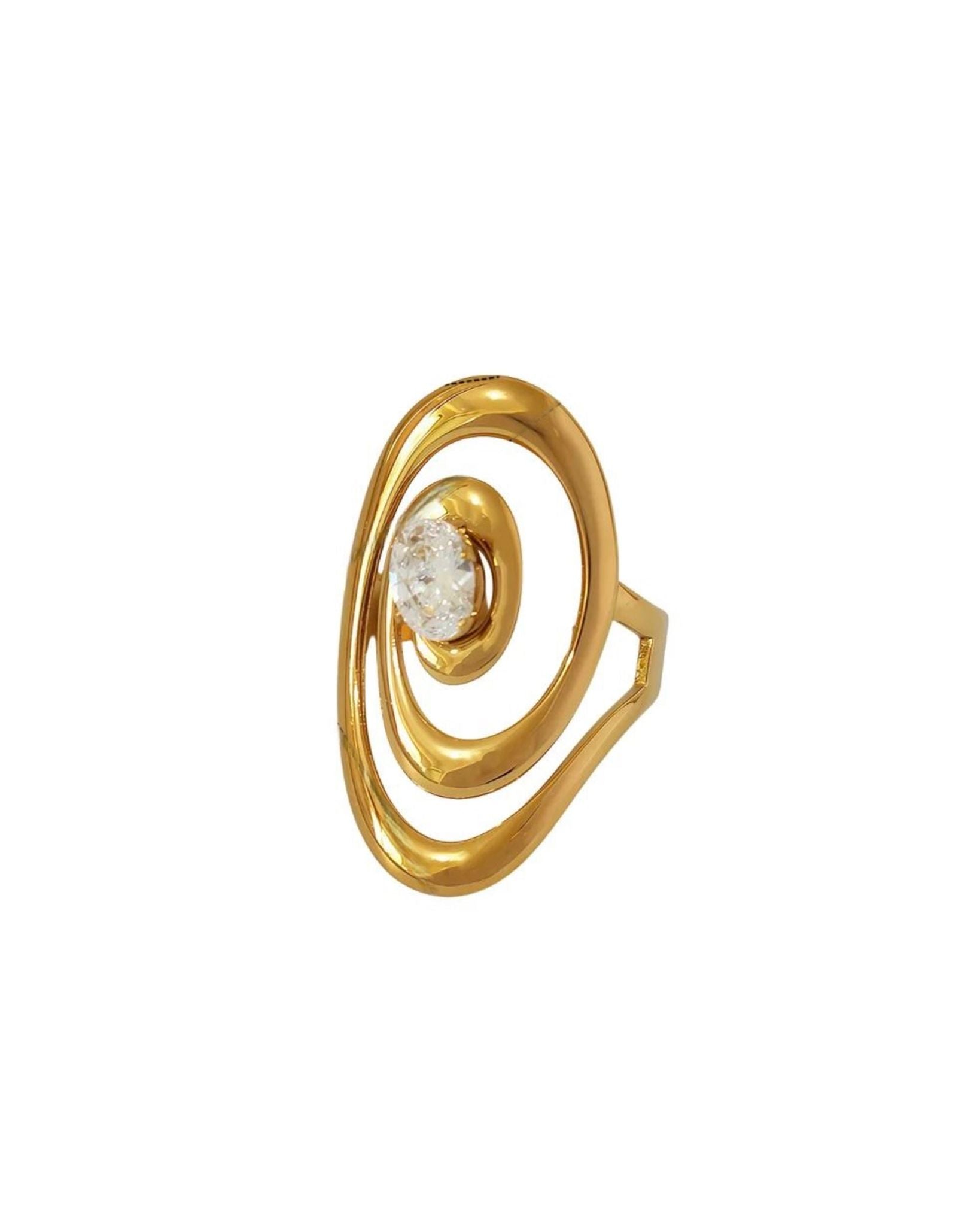 Gold sephora zircon ring with a central gemstone 