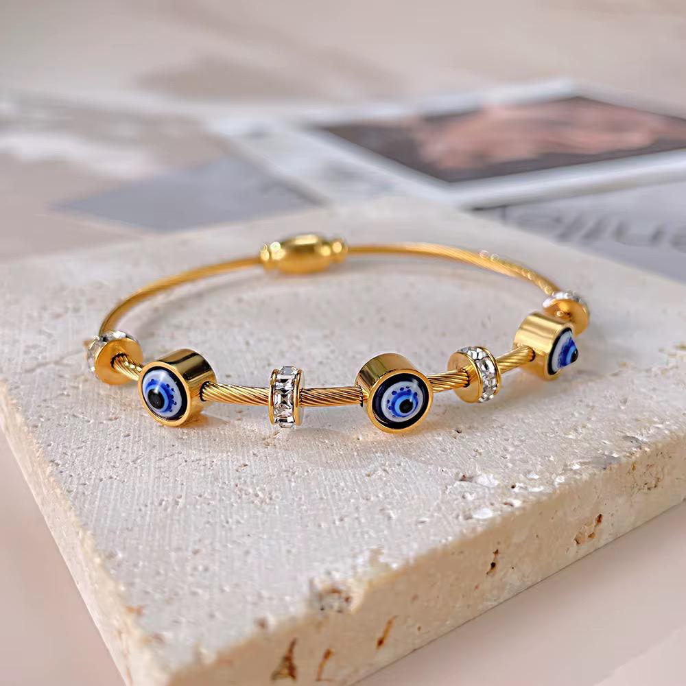 DANITLY ГРИВНА EVIL EYE