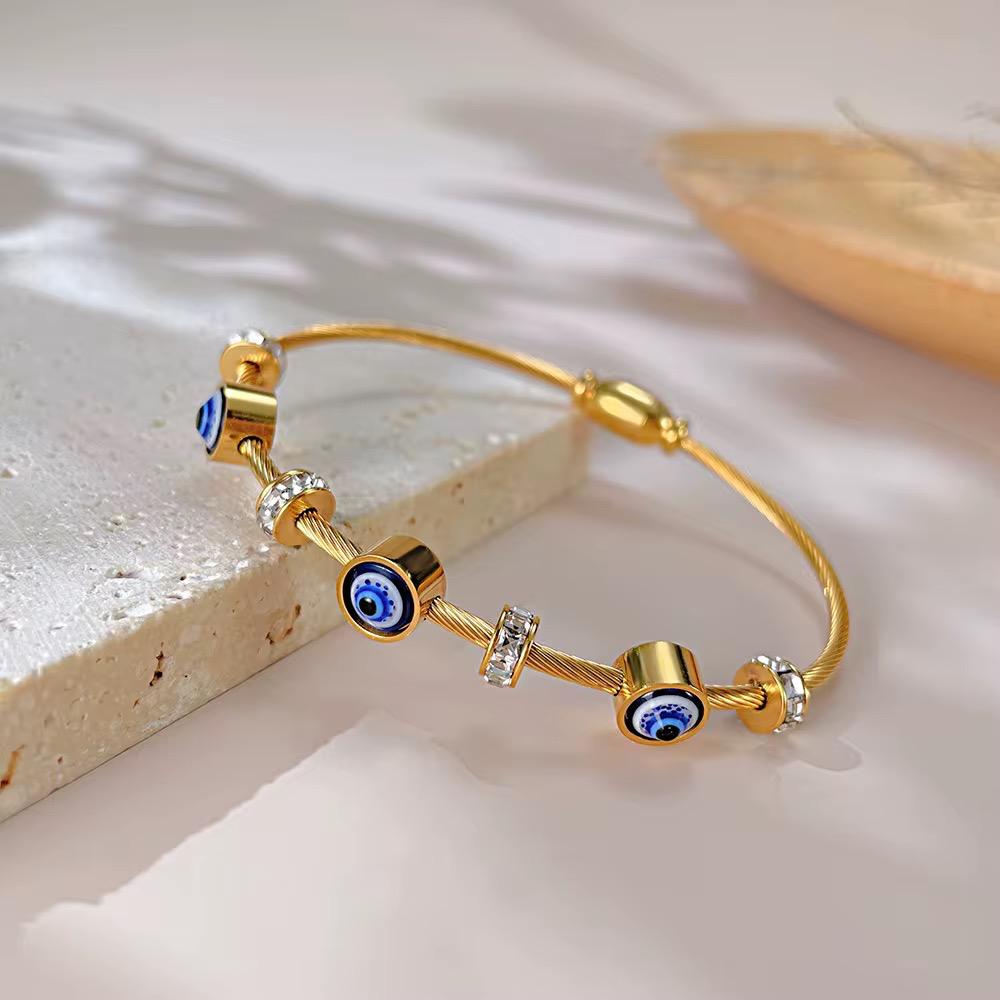 DANITLY ГРИВНА EVIL EYE