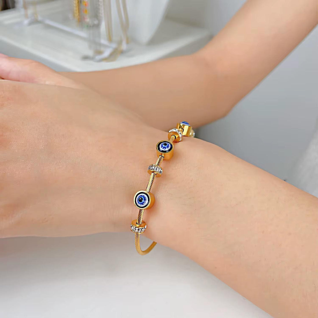 DANITLY ГРИВНА EVIL EYE