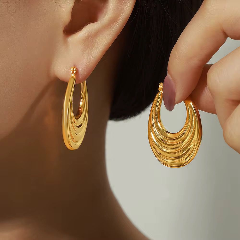 BERLIN HOOP EARRINGS