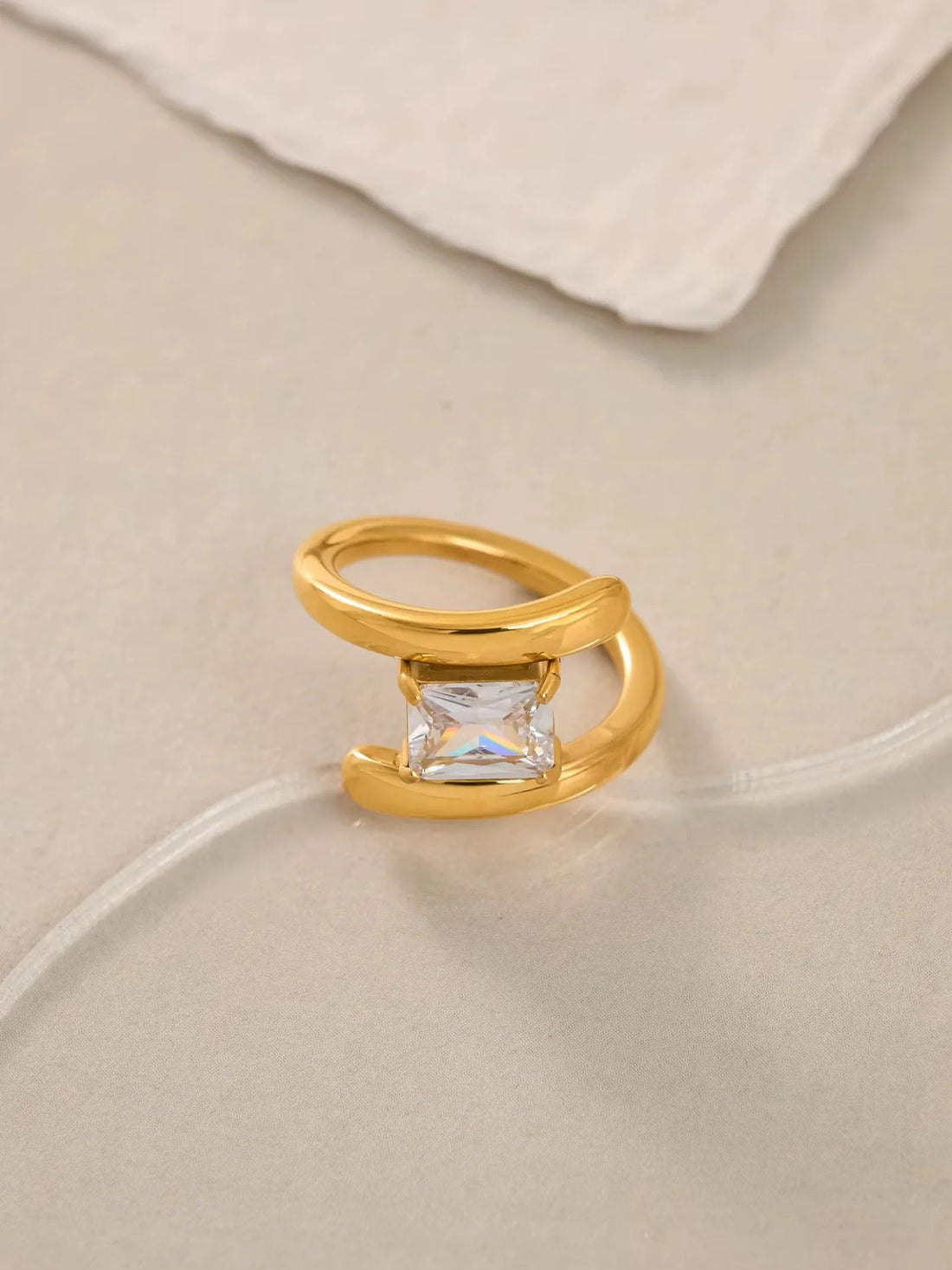 MOONLIGHT RING