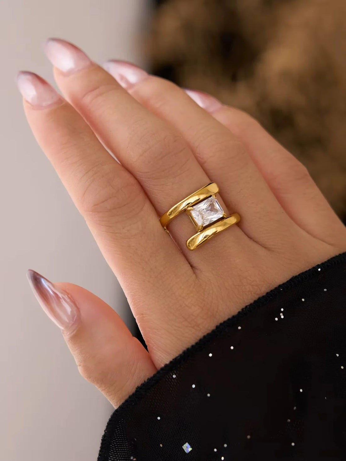MOONLIGHT RING