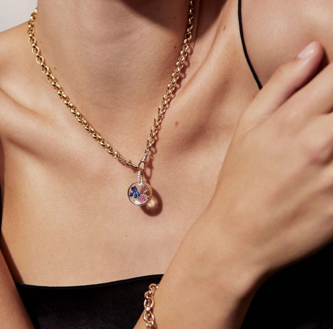 LEANNA ROUND ZIRCON LOCKET WITH CHAIN