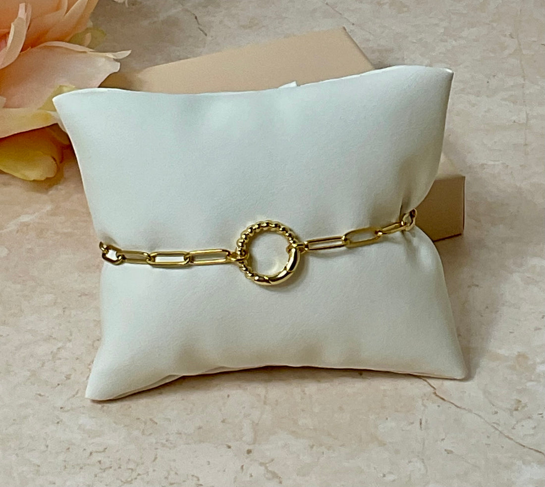 ROUND CLASP OPEN BRACELET