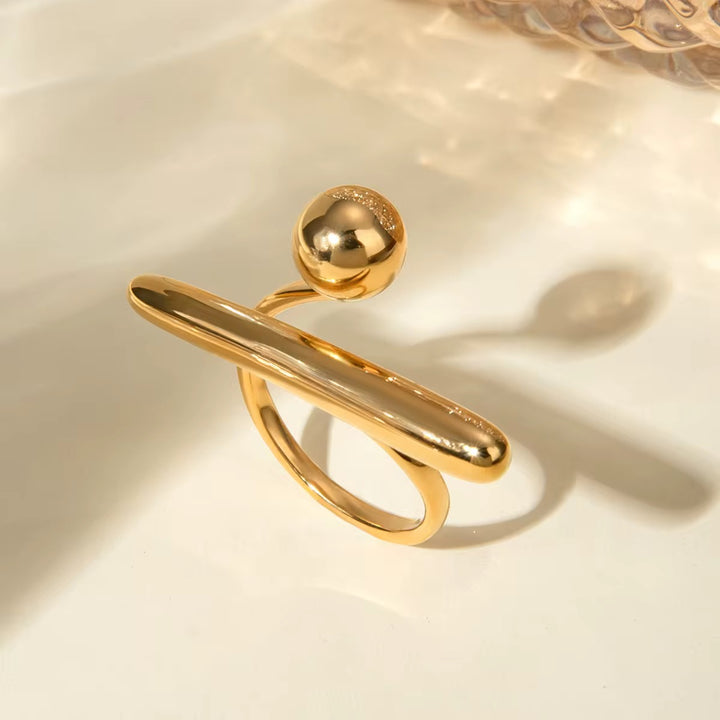 EVERLY RING