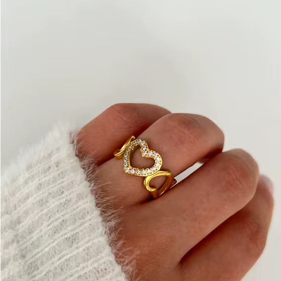 BRIELLE HEART RING