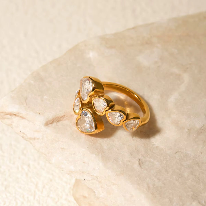 ZARA HEART RING