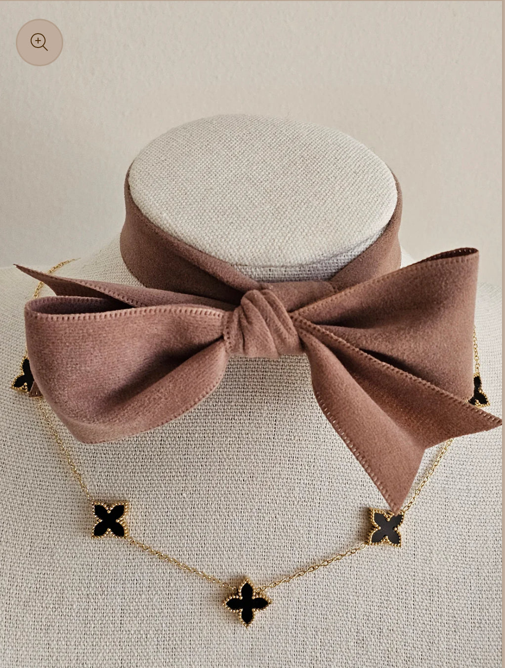 ARIANA NECKLACE
