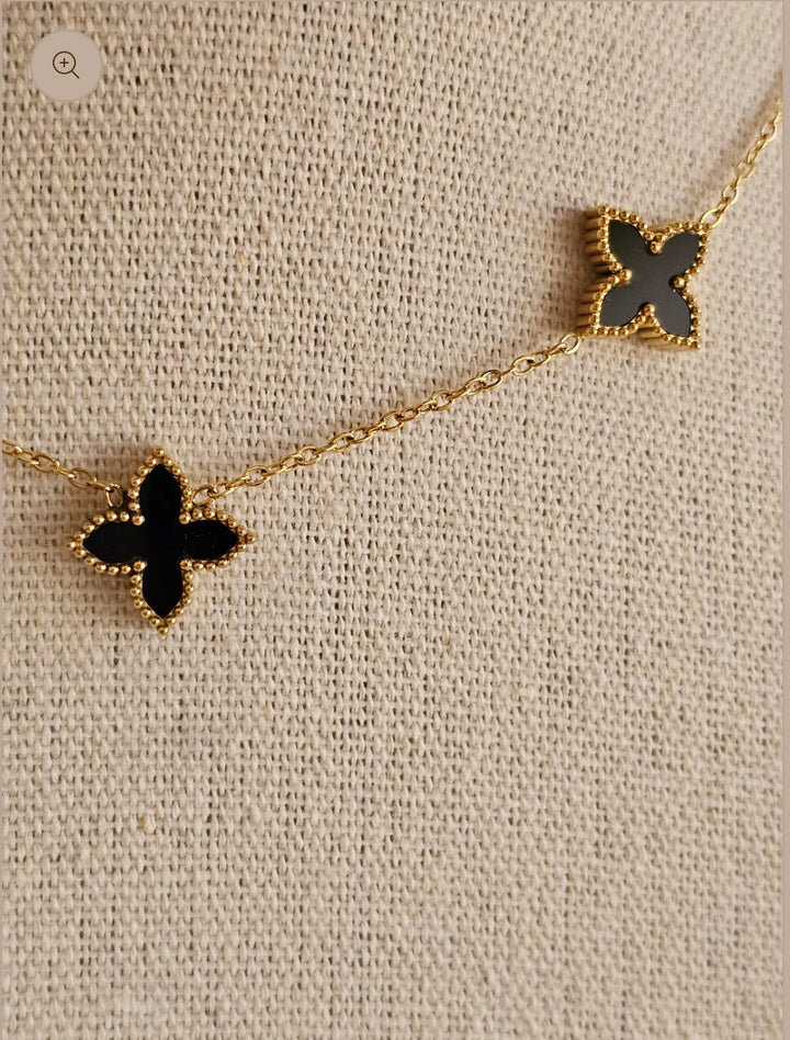 ARIANA NECKLACE