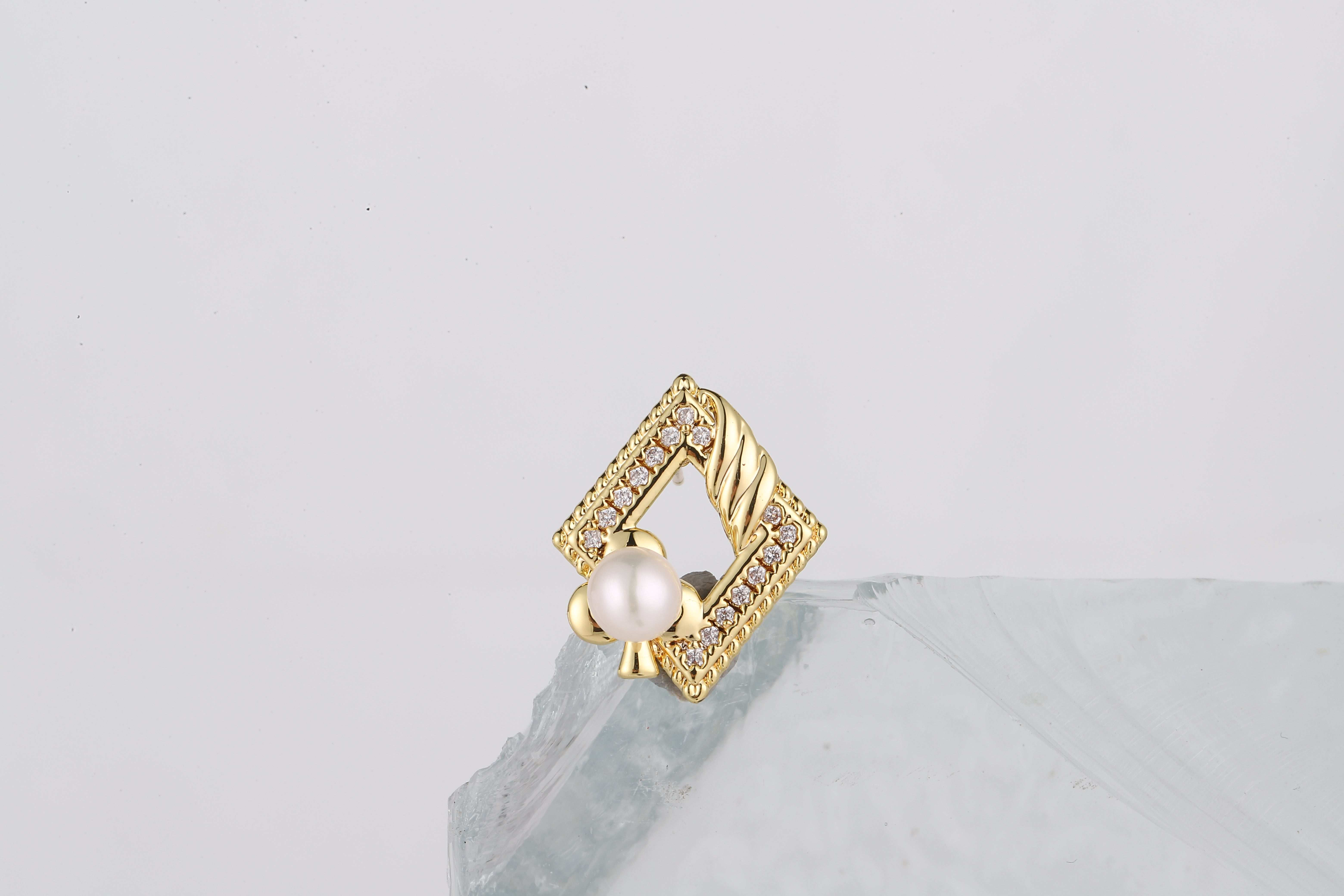 PEARL BUDDIES EARRINGS