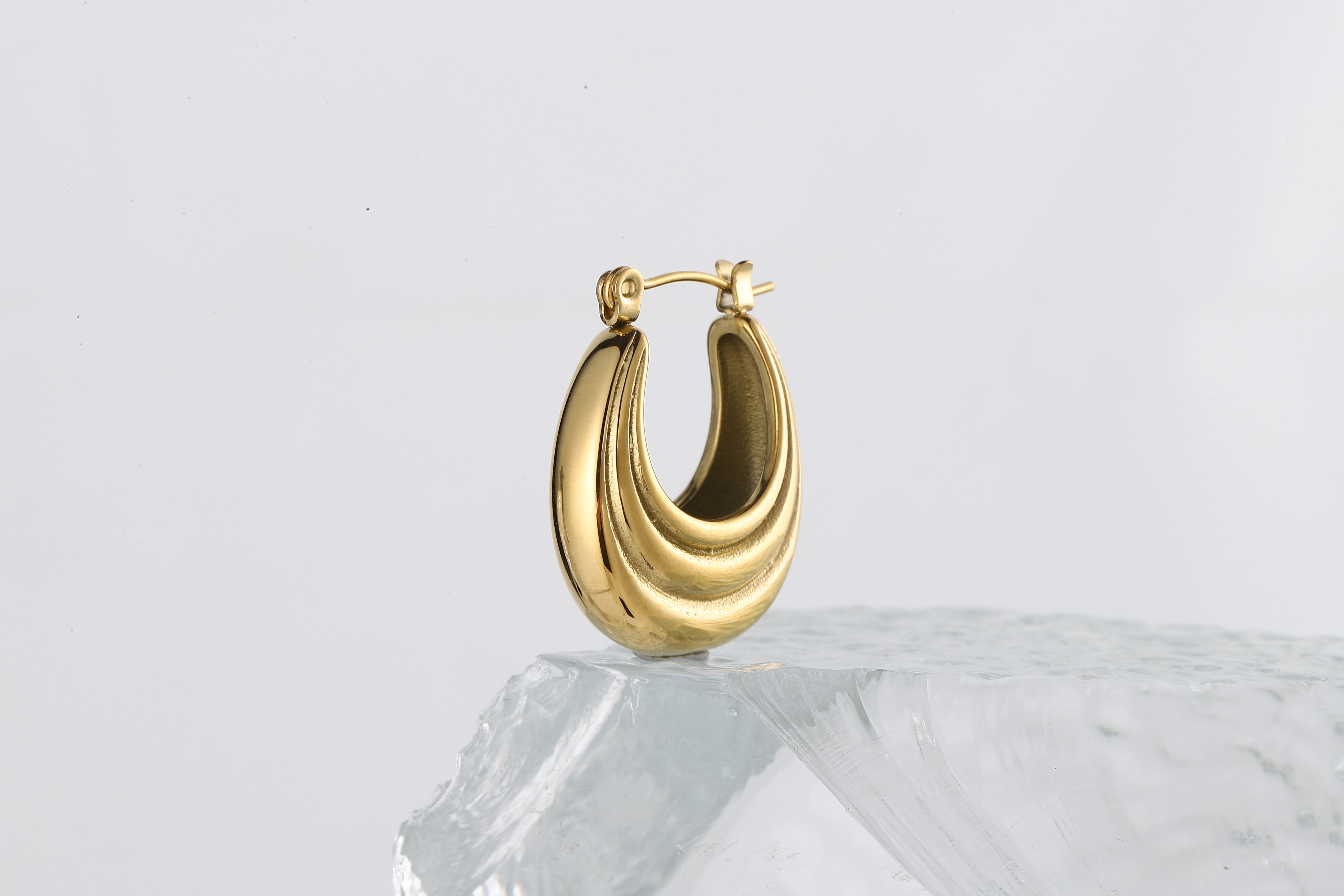 BERLIN HOOP EARRINGS