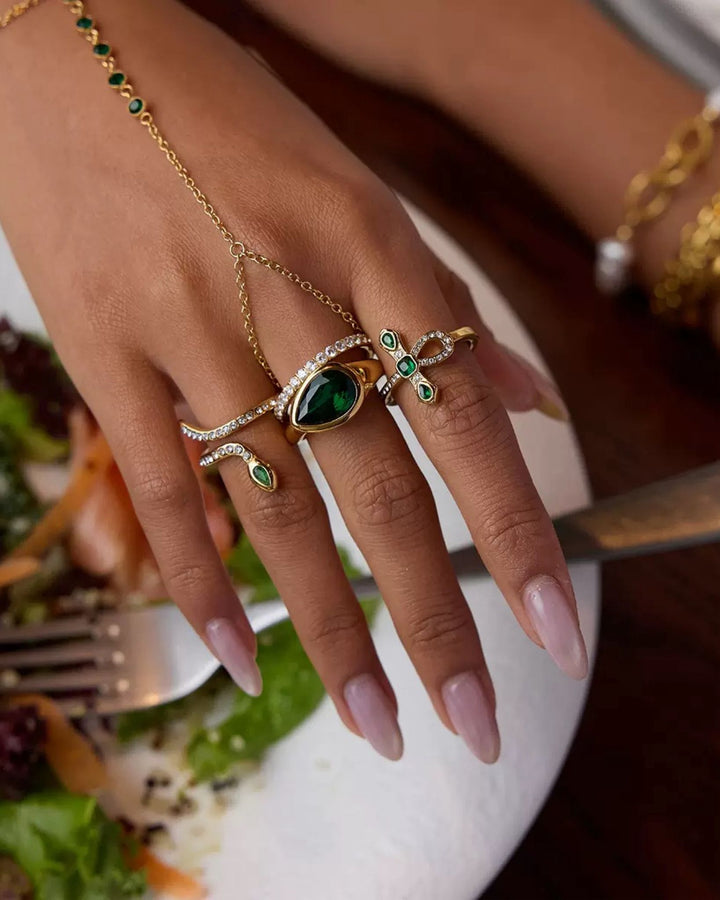 Modern design ring for her