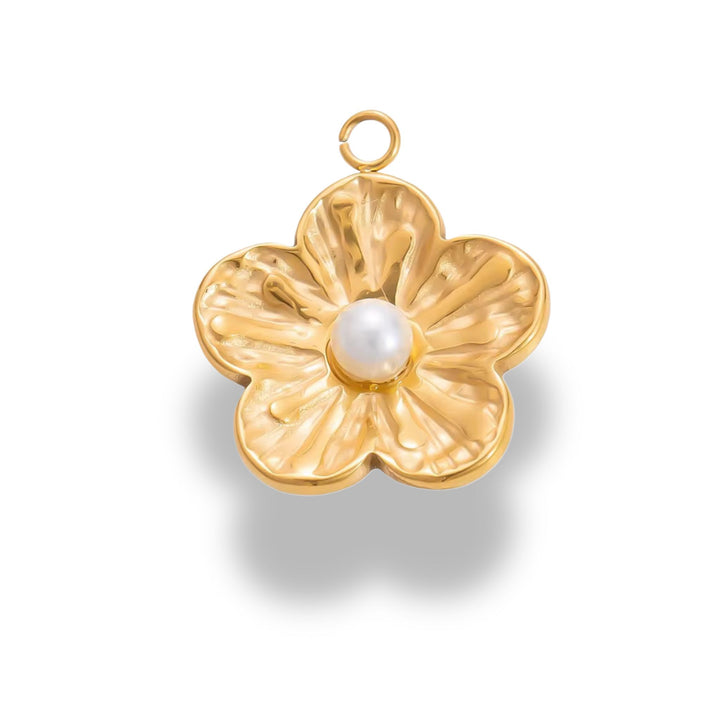 PEARL FLOWER CHARM