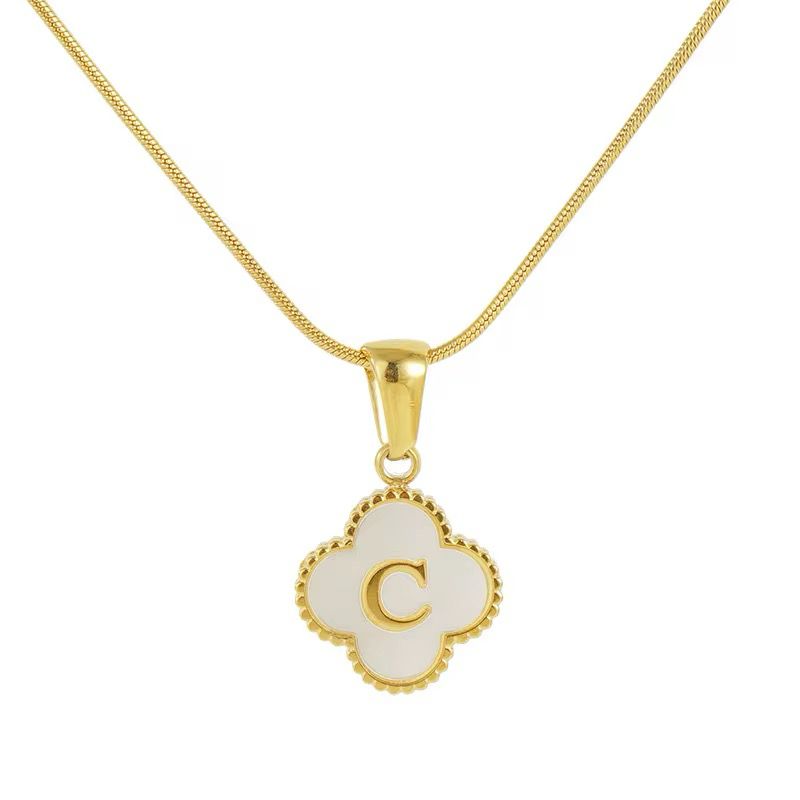 CLOVER SHELL LETTER NECKLACE
