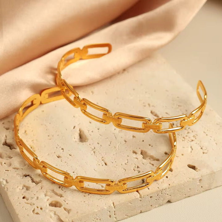 OVAL ADJUSTABLE BANGLE