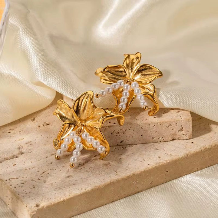PEARL FLOWER EARRINGS