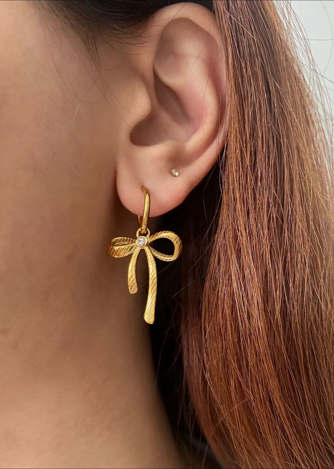 ZIRCON BOW EARRING