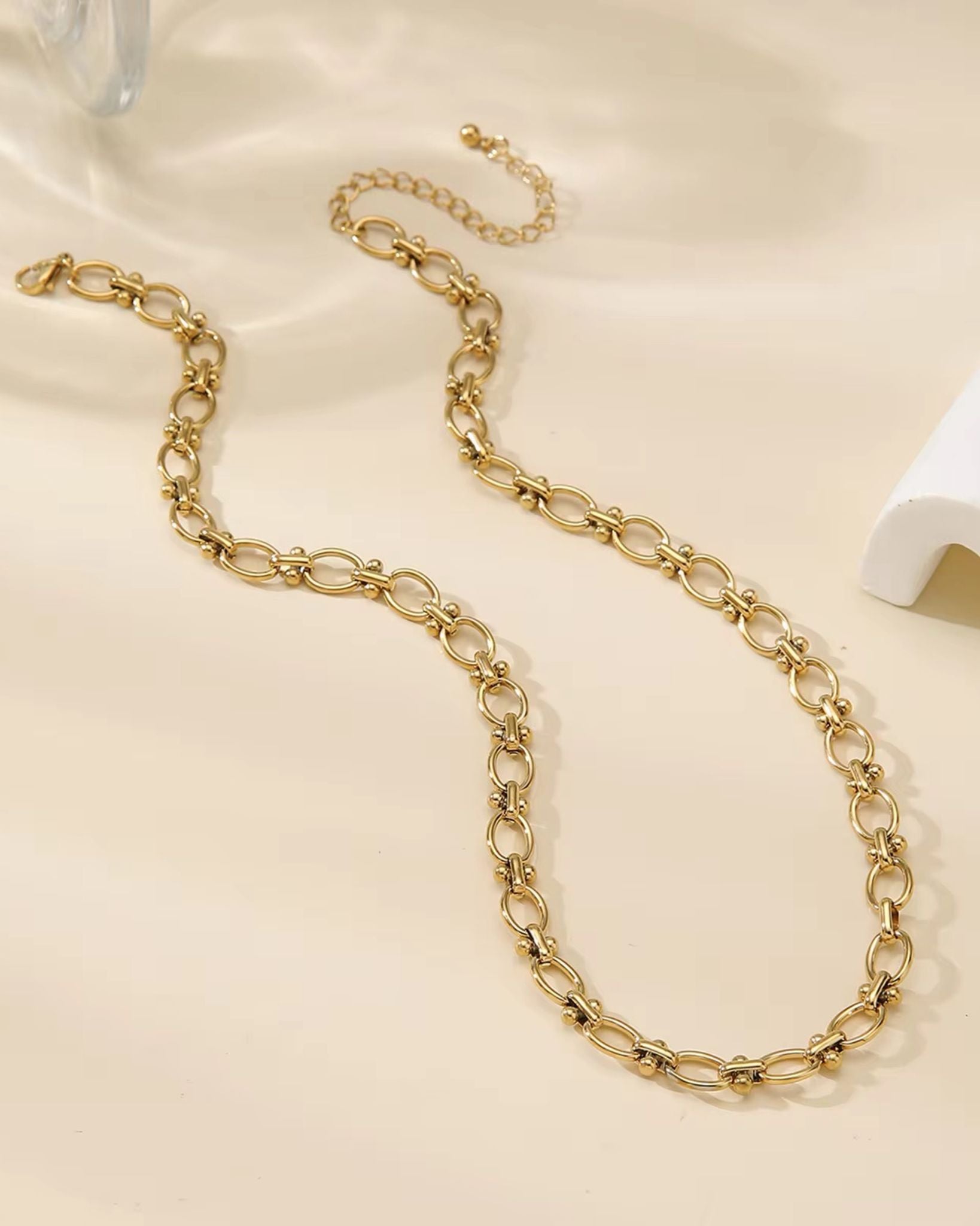 BLOCK CHAIN AND BRACELET SET