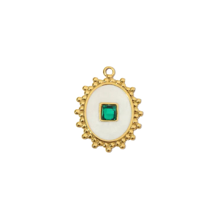 CC WHITE SHELL CHARM