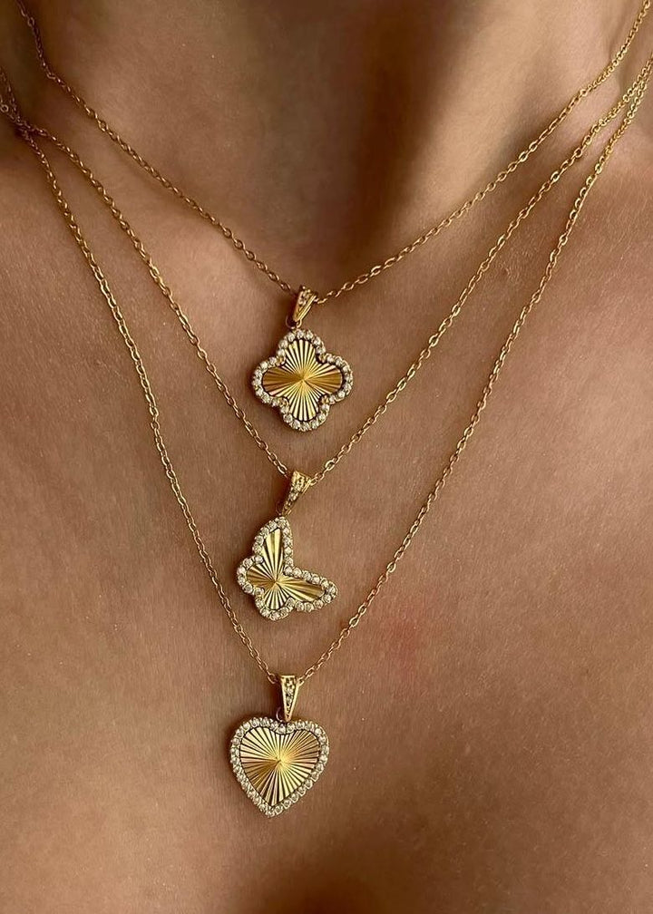 GOLD ZIRCON CLOVER NECKLACE