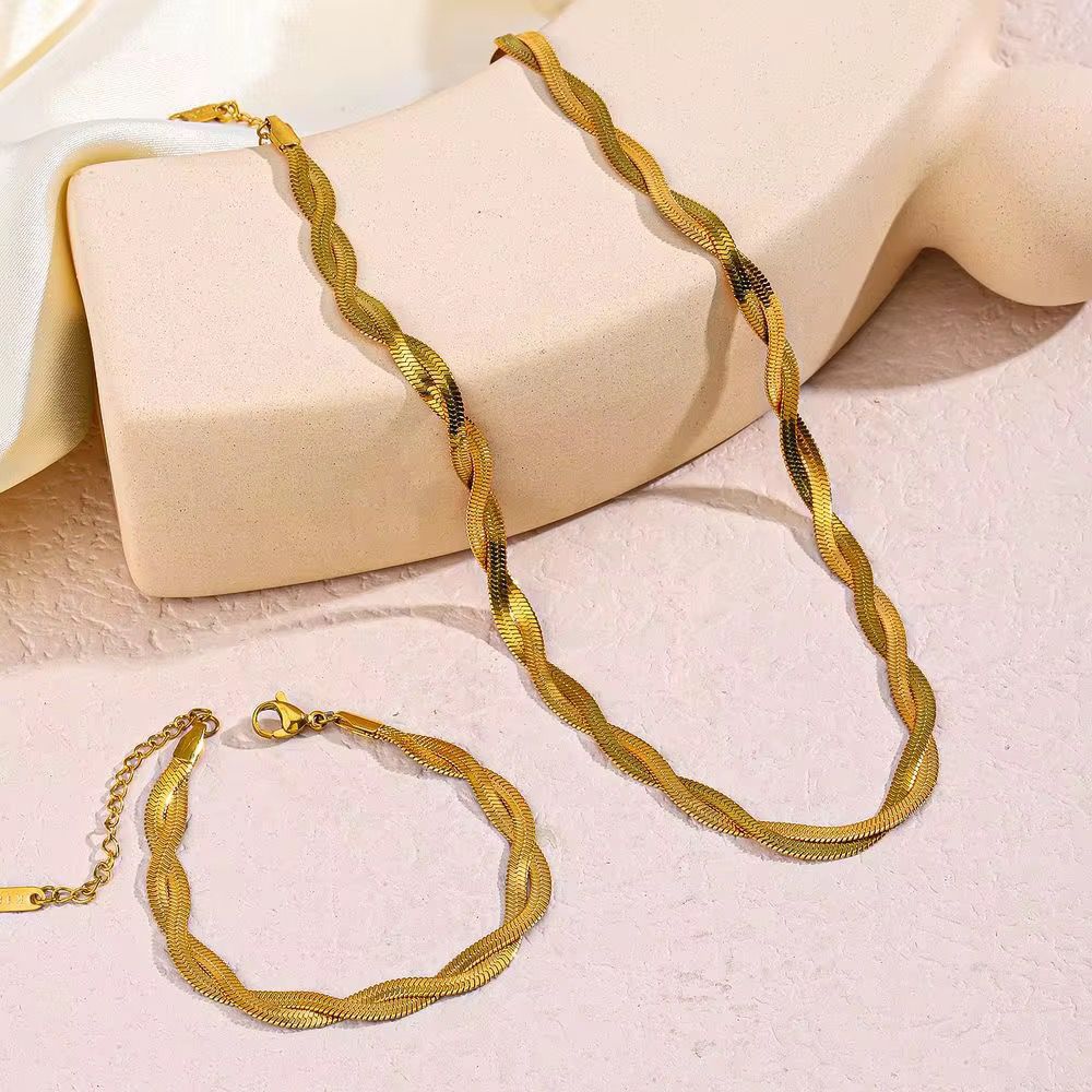 TWISTED SNAKE CHAIN SET