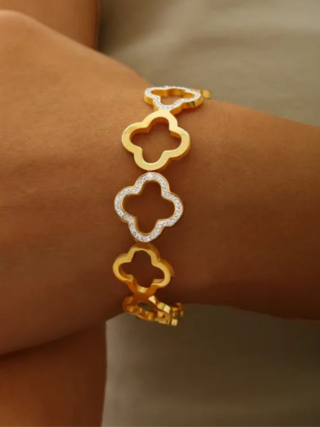 Modern gold stainless steel bracelet for her