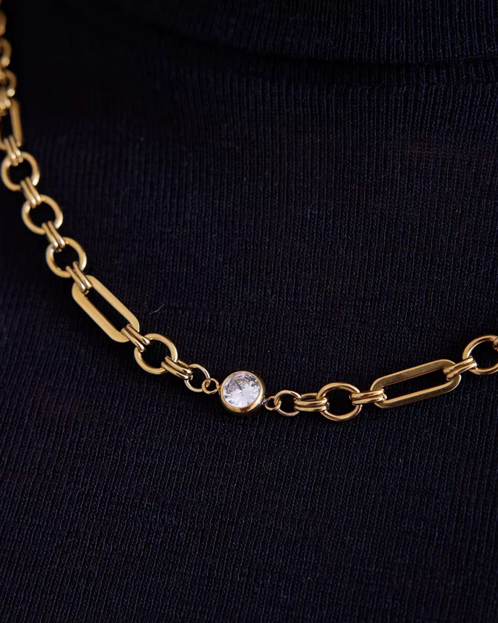 Modern design necklace with pendant for her