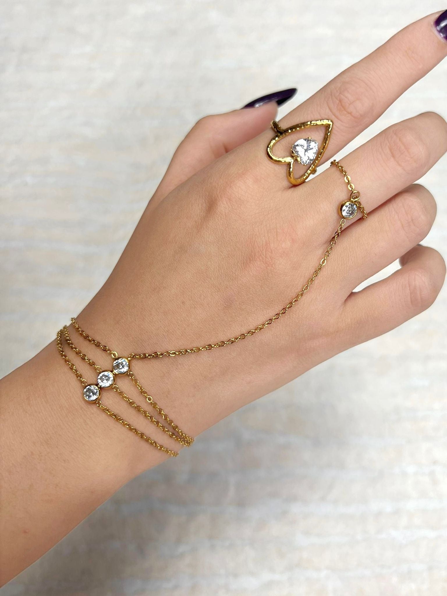 Chic stainless steel gold bracelet for her