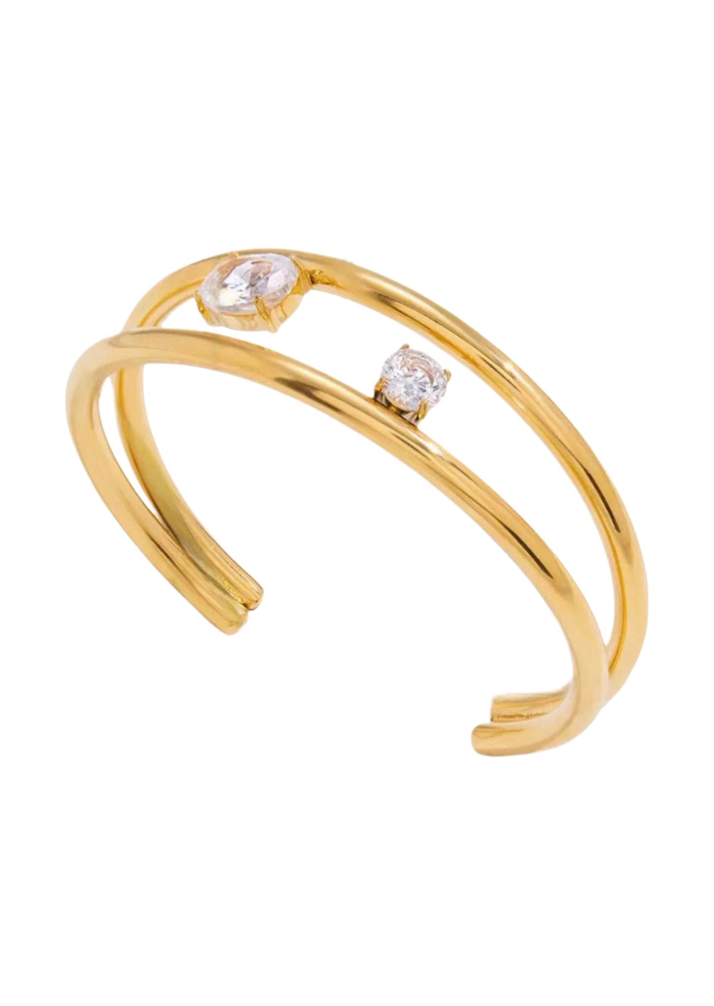 Elegant gold bracelet with zircon stone for her
