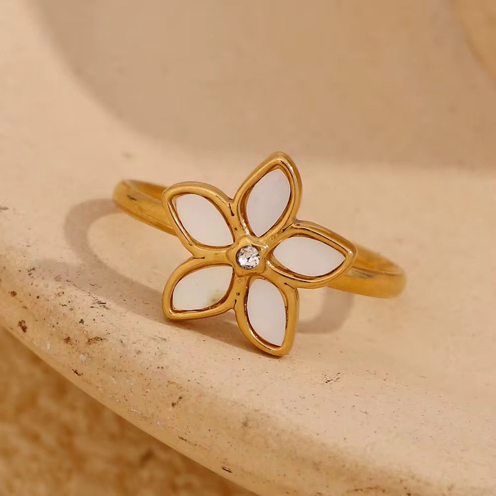 GALINA NECKLACE & RING