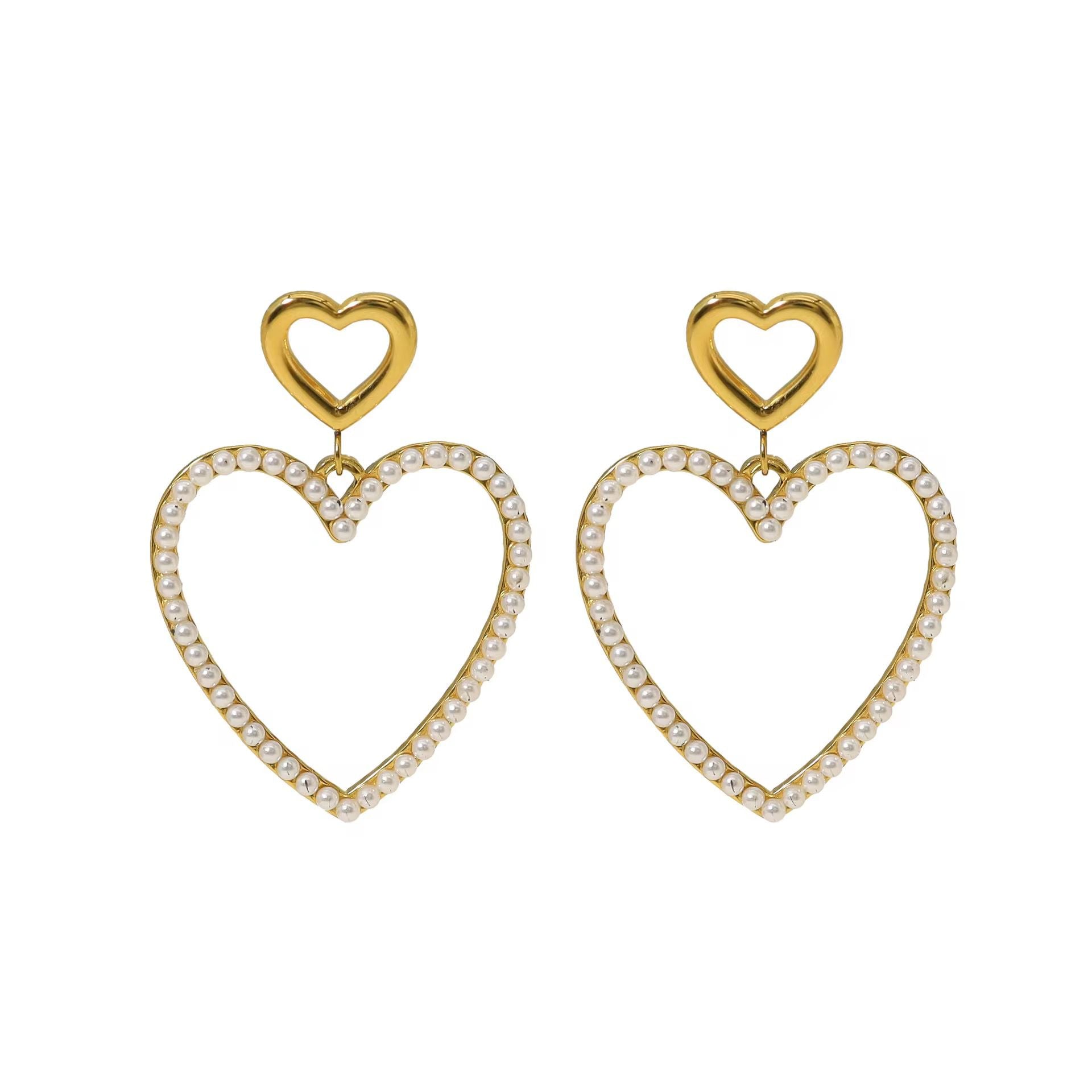 AIOFE HEART EARRINGS