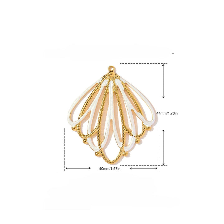 CC VINTAGE LEAF CHARM