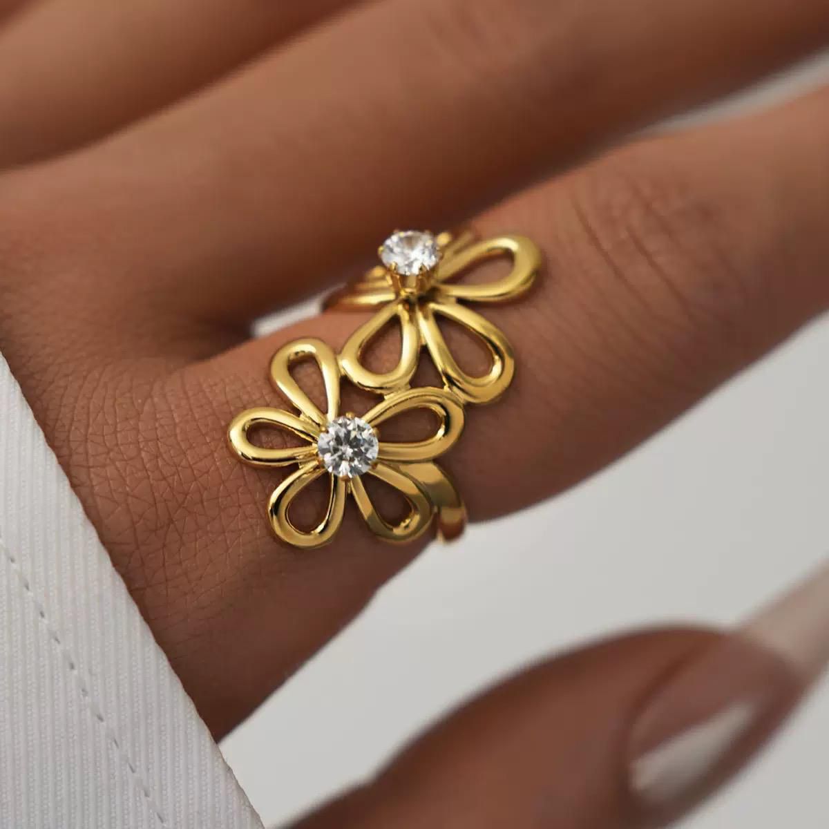 Statement gold rust free double floral ring for her