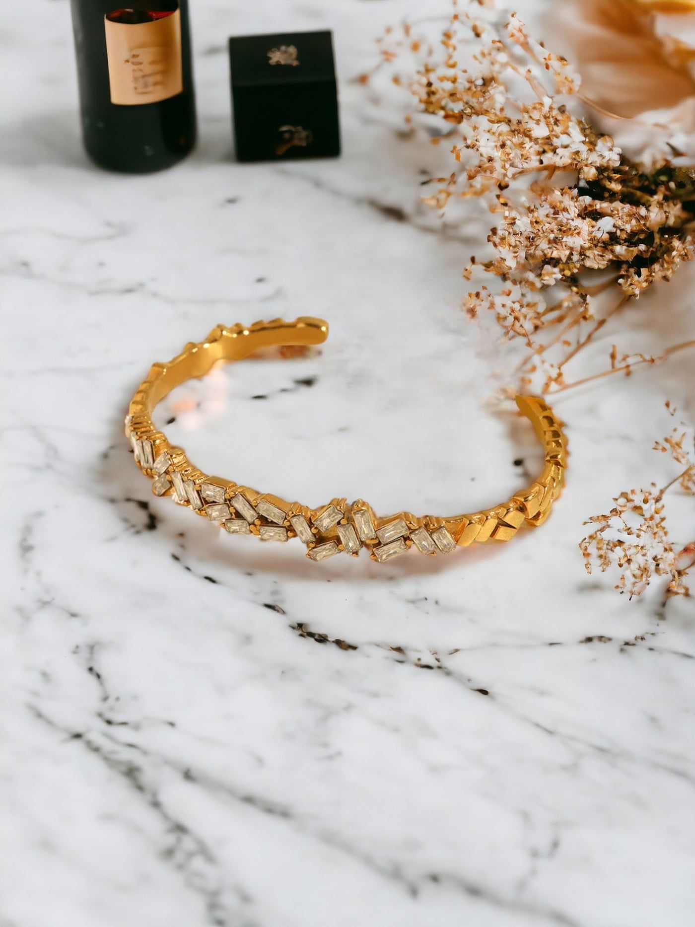 Fashion gold irish zircon cuff bracelet for her